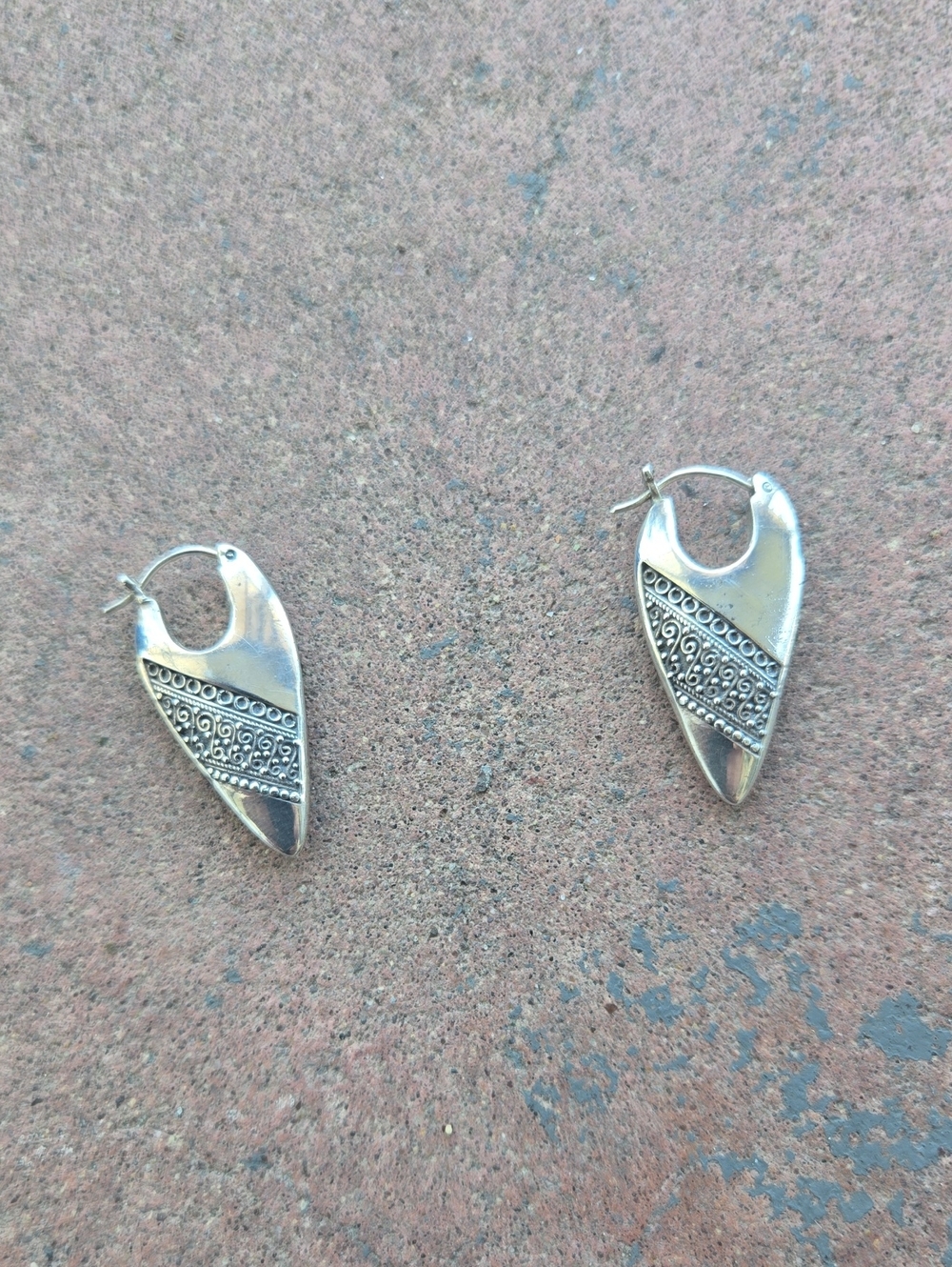 .925 sterling silver Balinese earrings